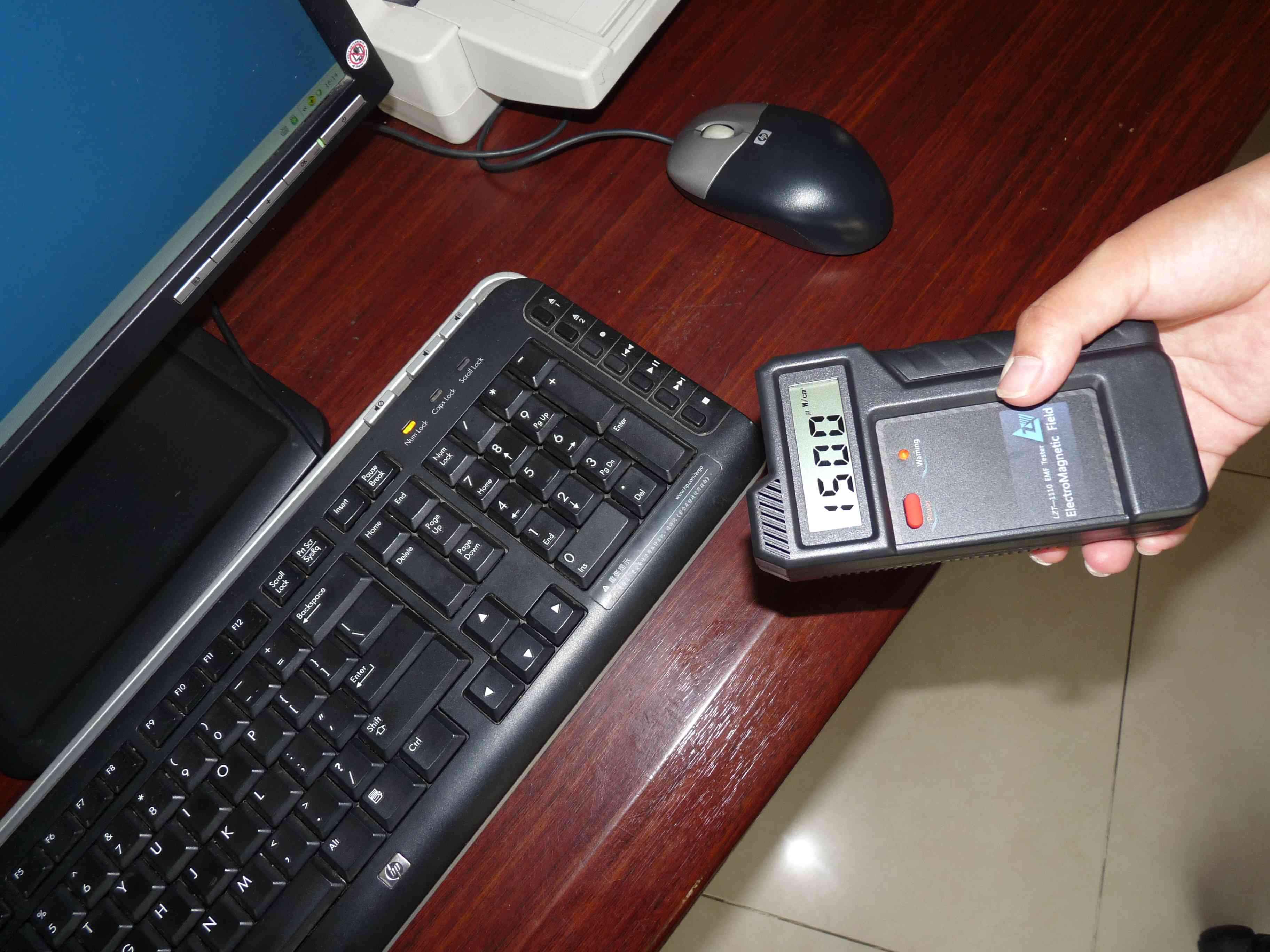 LZT-1110 電磁輻射測(cè)試儀檢測(cè)電腦電磁輻射