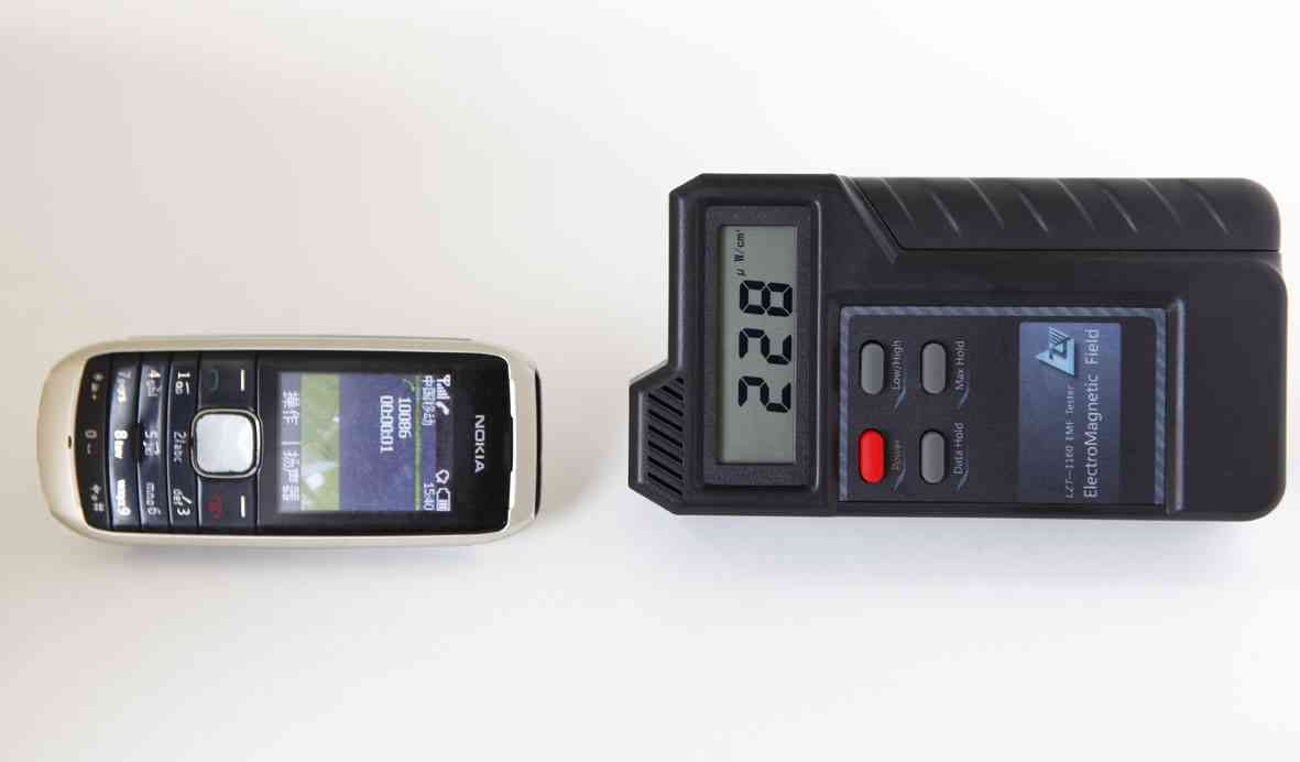 LZT-1160 磁場強度測試儀，高斯計，特斯拉計檢測手機輻射圖片